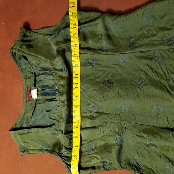 sleeveless shot silk top - Picture 6 of 11